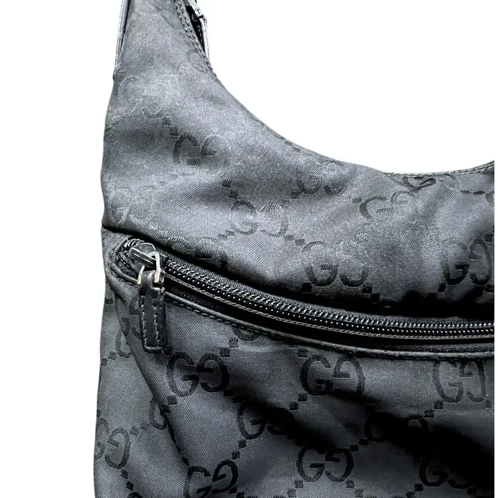 Gucci Black GG Logo Front Pocket Nylon Hobo Shoulder Bag Vintage Luxury Purse